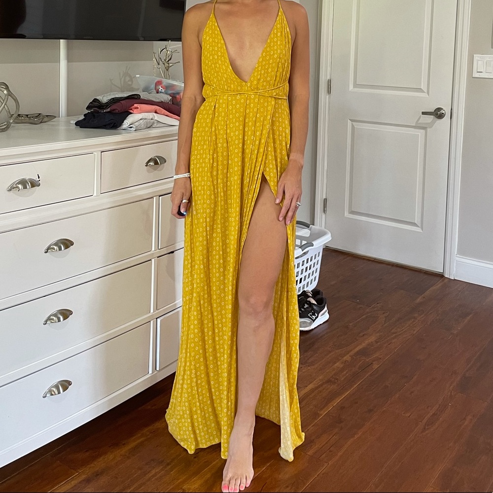 Sexy Slit Backless Dress. Size S